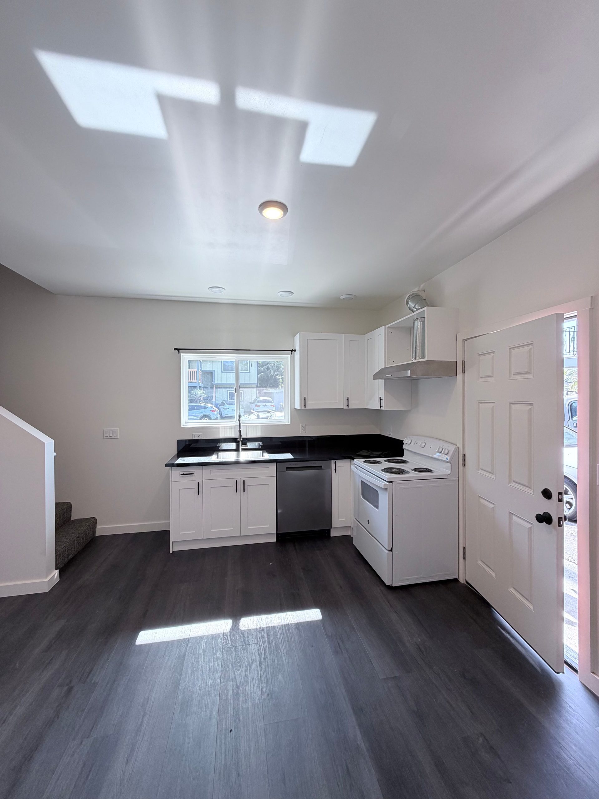 6598 Del Playa Drive, Isla Vista, CA 93117