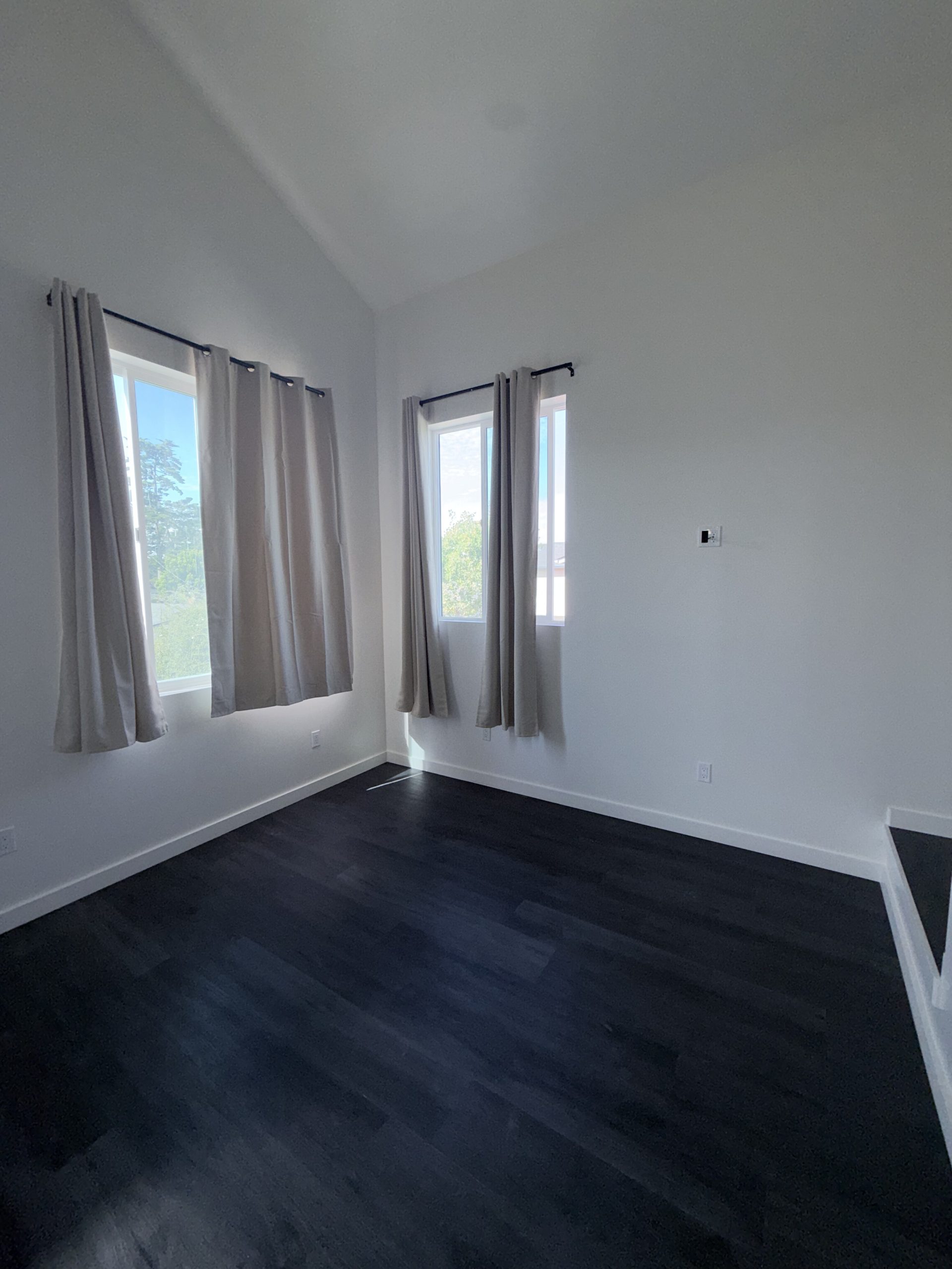 885 Fortuna Lane Unit 2, Isla Vista, CA 93117