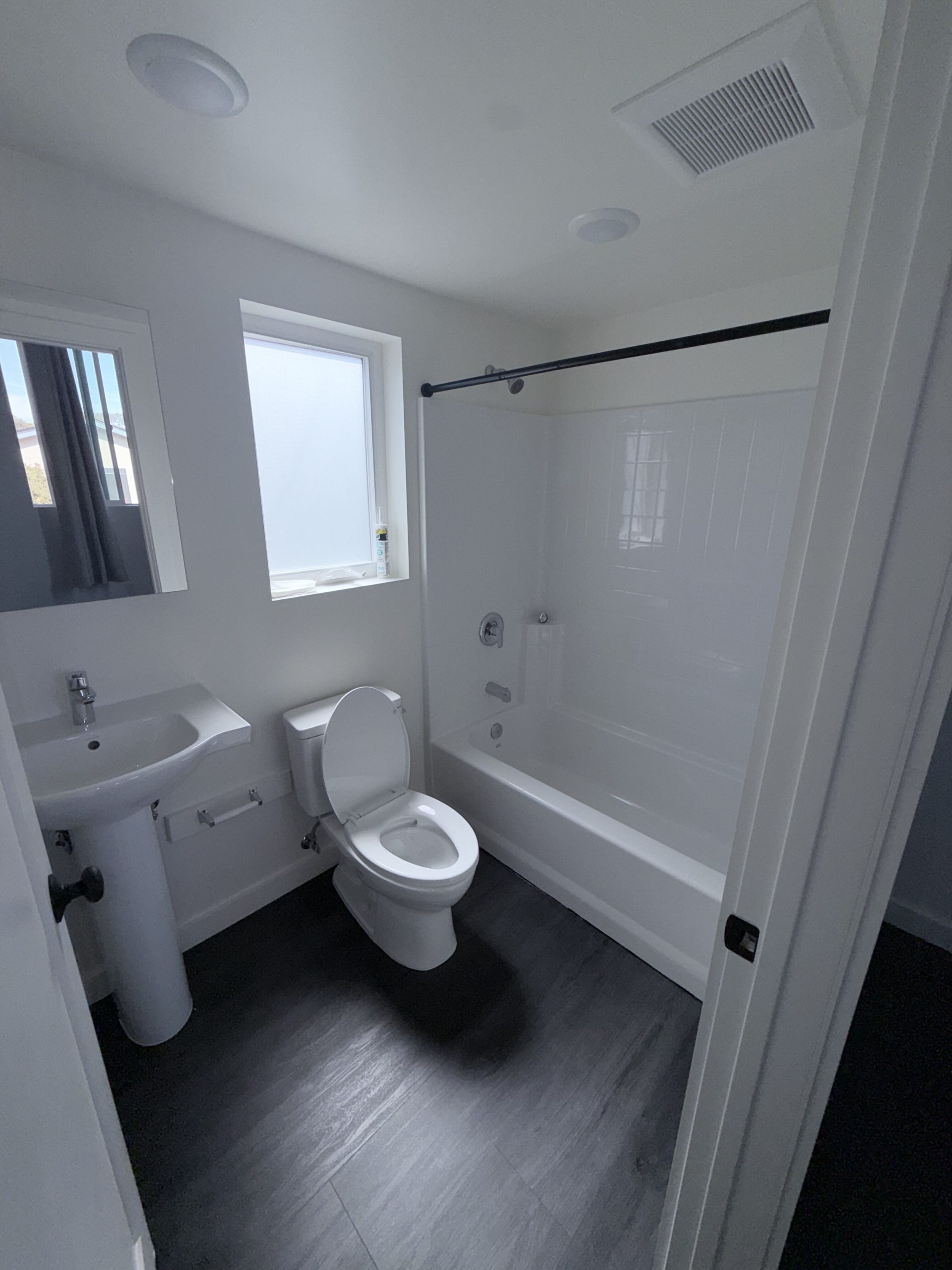 885 Fortuna Lane Unit 2, Isla Vista, CA 93117