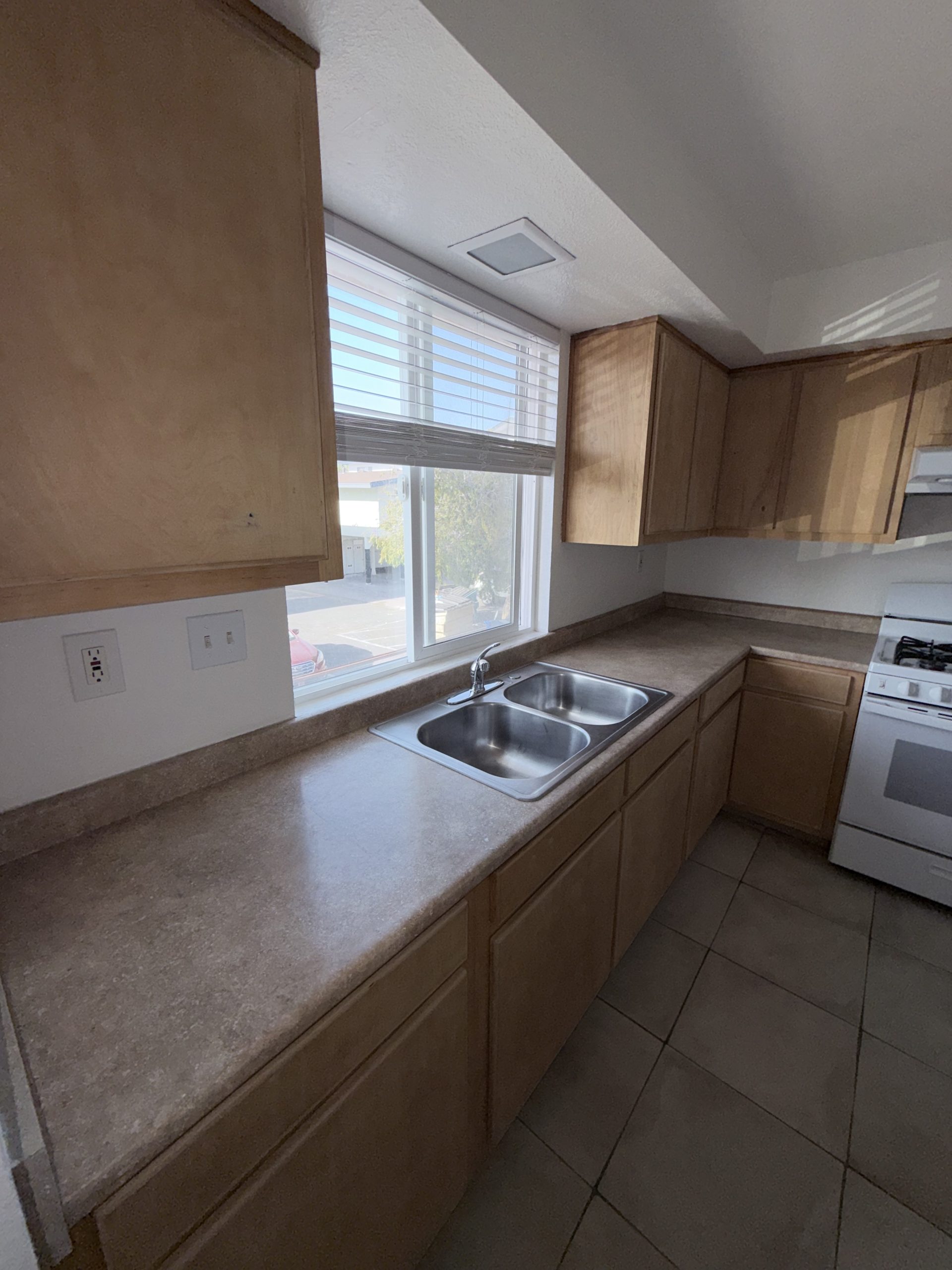 6570 Del Playa Drive, Goleta, CA 93117