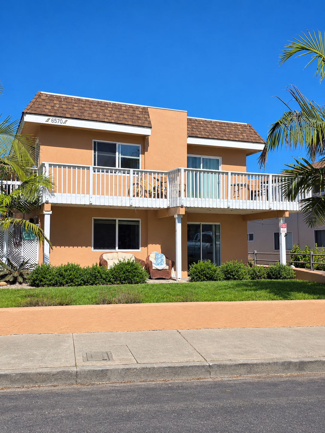 6570 Del Playa Drive, Goleta, CA 93117